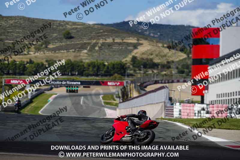 Circuito de Navarra;Spain;event digital images;motorbikes;no limits;peter wileman photography;trackday;trackday digital images
